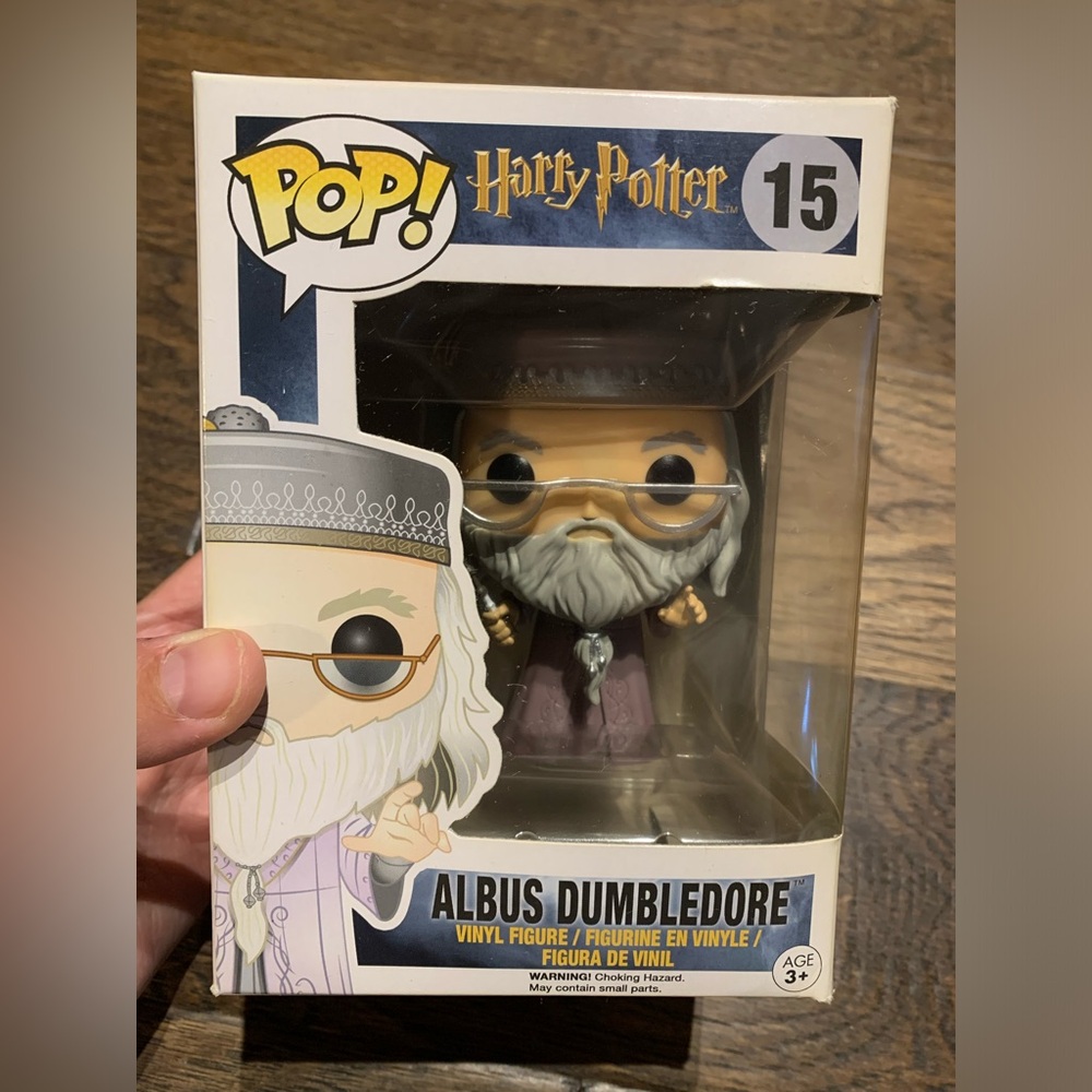 HARRY POTTER ALBUS DUMBLEDORE FUNKO